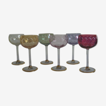 6 verres à vin colorés et taillés vintage couleur