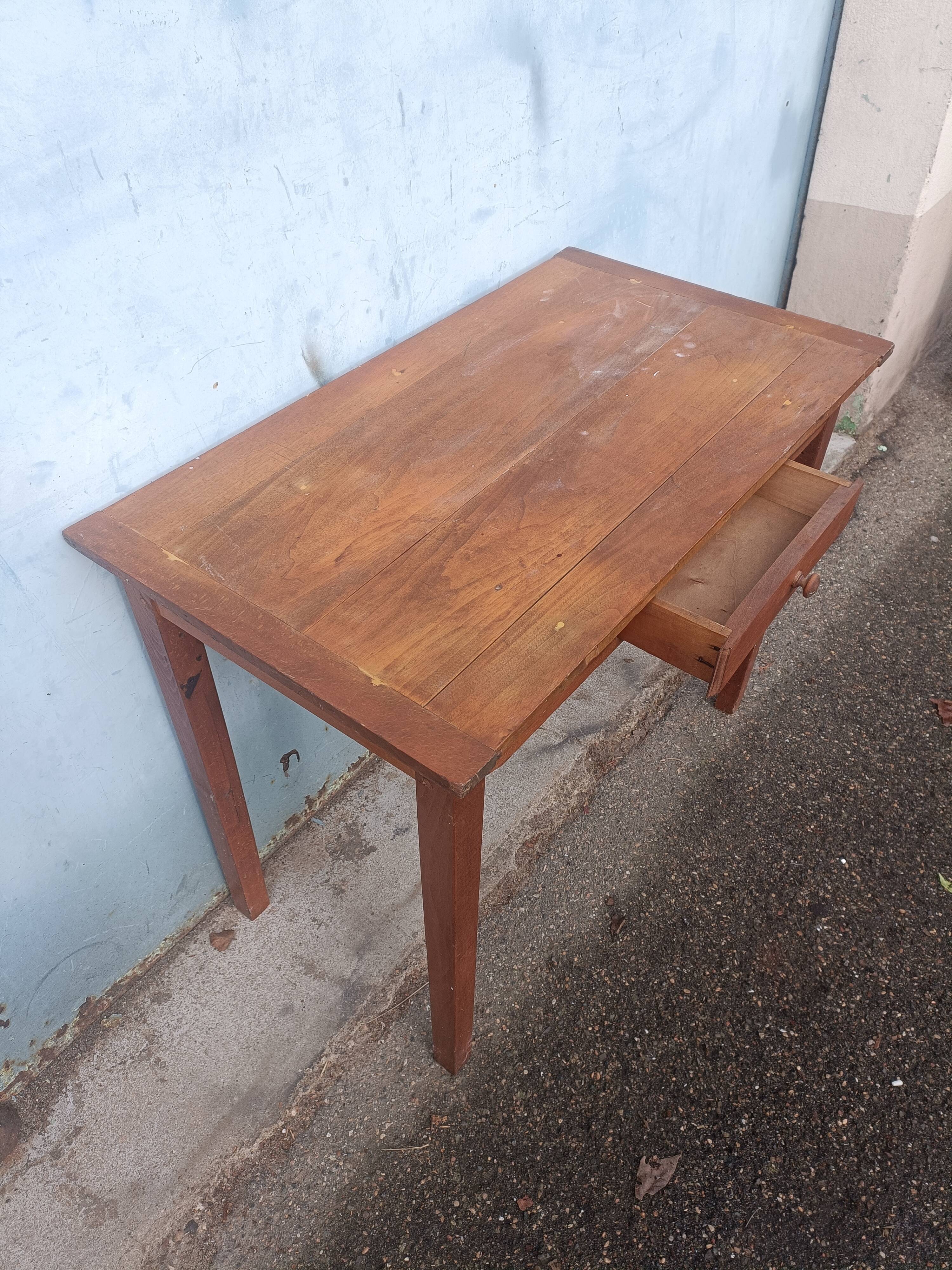 Pine desk early 20th