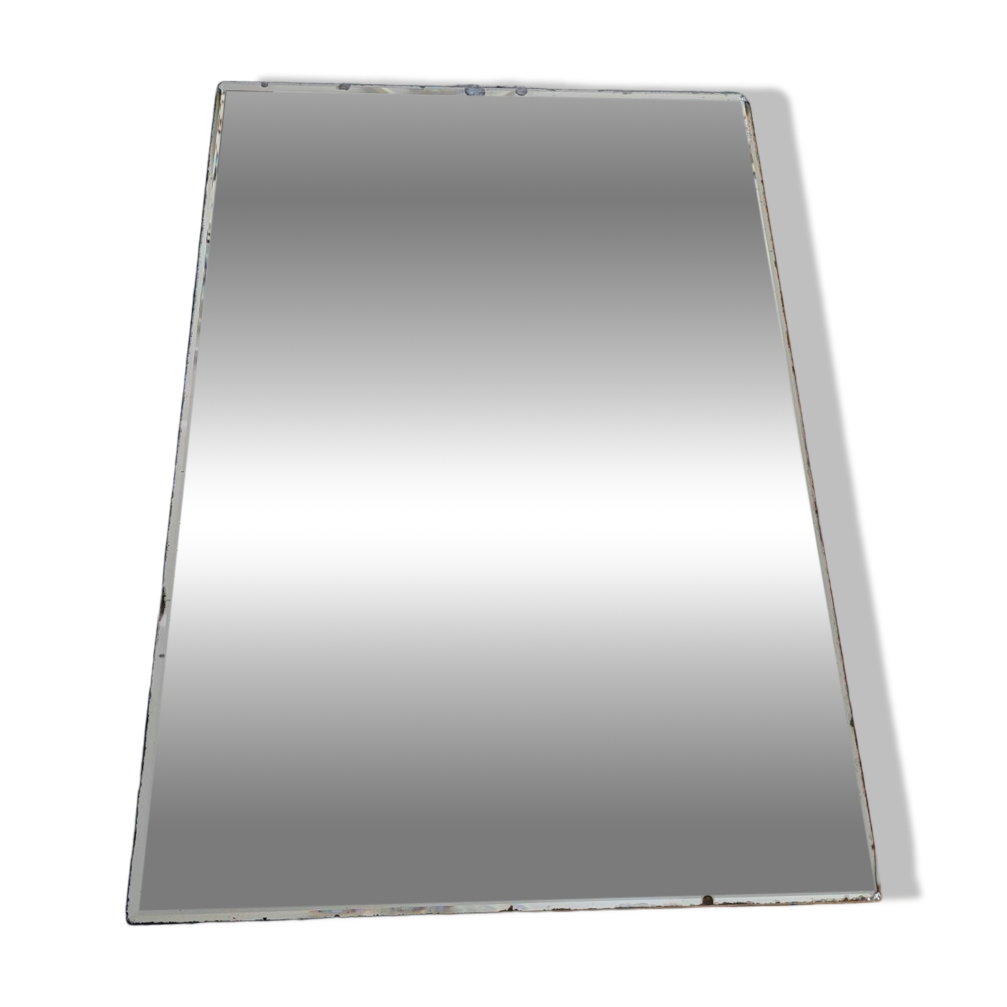 Bevelled rectangular mirror