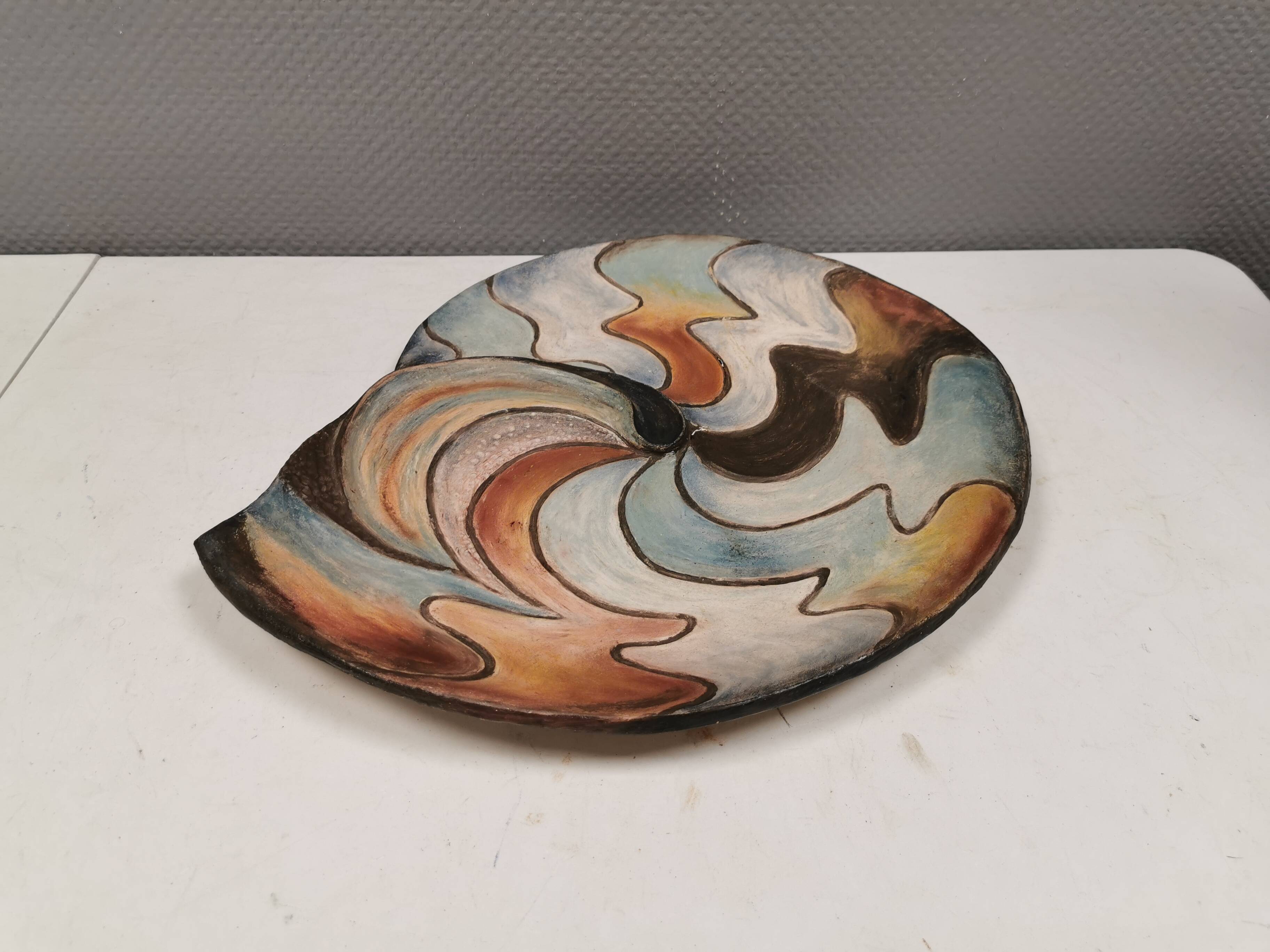 Large handmade decorated ceramic dish. Ruth Grønne Denmark 2001