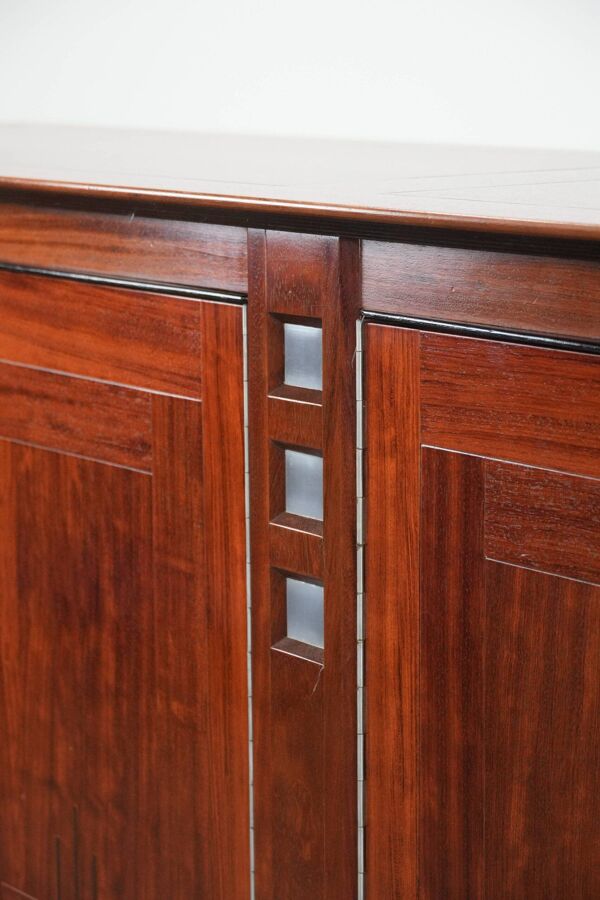 Étonnant et bien conservé grand buffet de style Art Déco