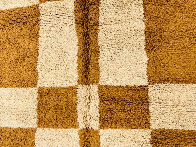 Handmade Boujad Berber rug in wool, 150/250cm