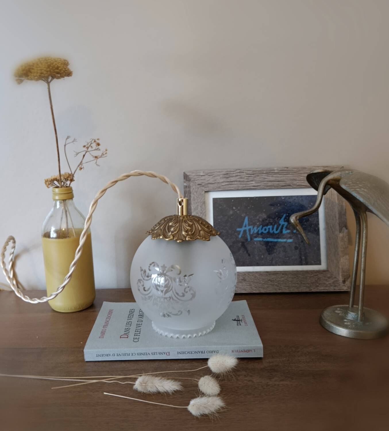 lampe baladeuse loupiote globe dépoli rétro chic