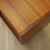 Armoire en teck, design danois, années 1970, production : Danemark
