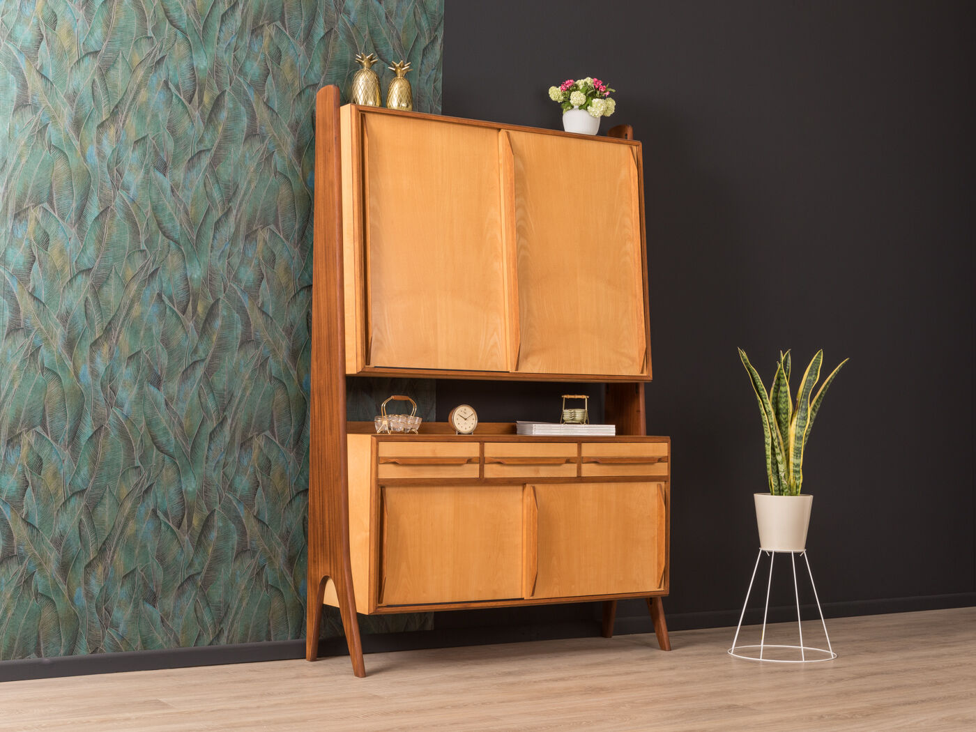 Buffet, shelving system from the 1950s