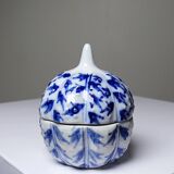 Small blue and white hand-painted vintage Chinese porcelain jewellery box.