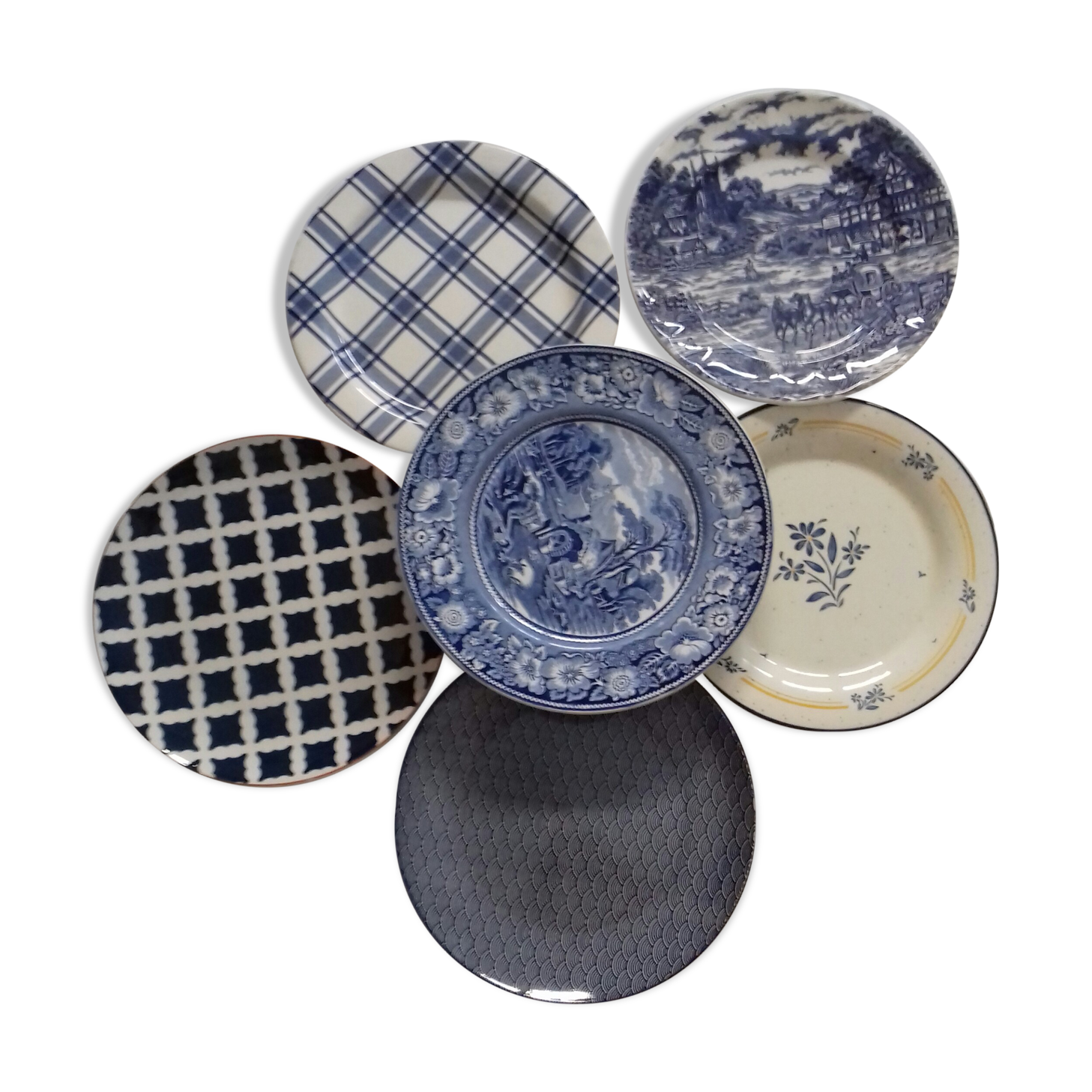 Suite de 6 assiettes bleu indigo