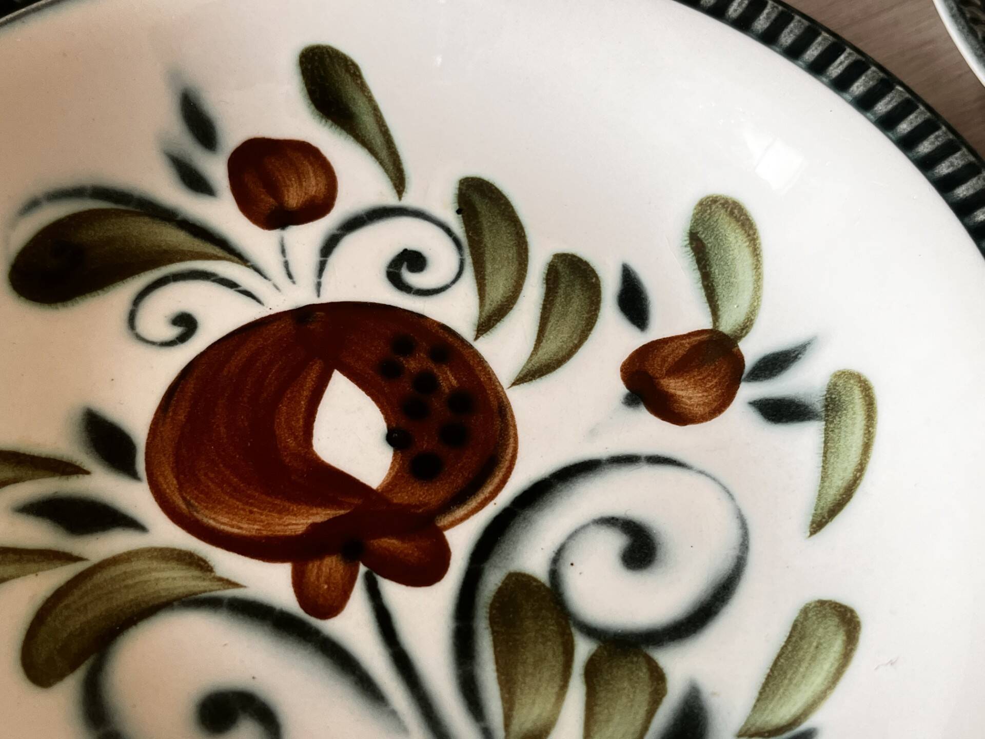 Boch plates model Argenteuil