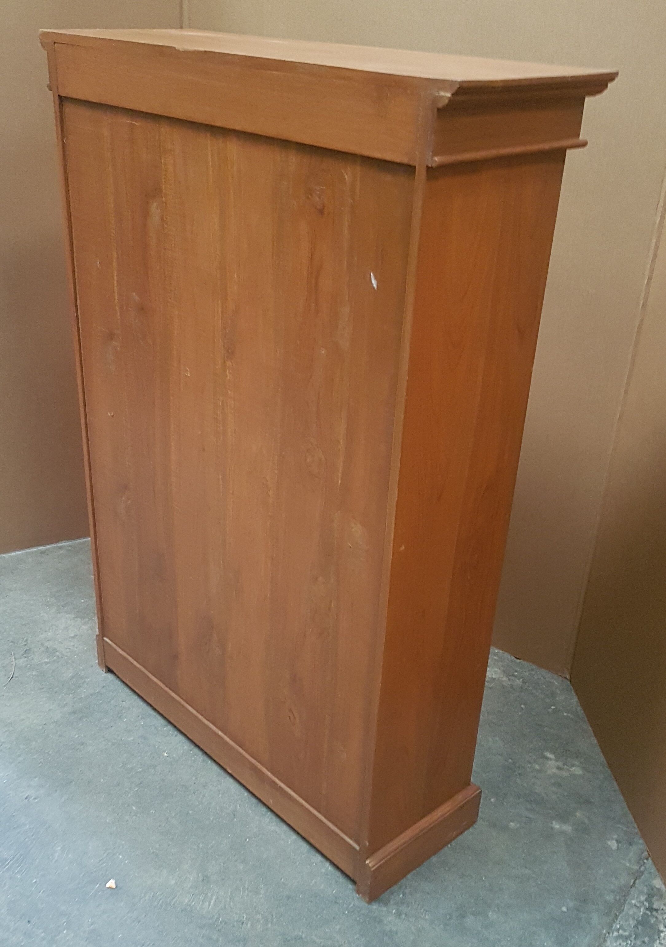 Storage furniture 4 niches