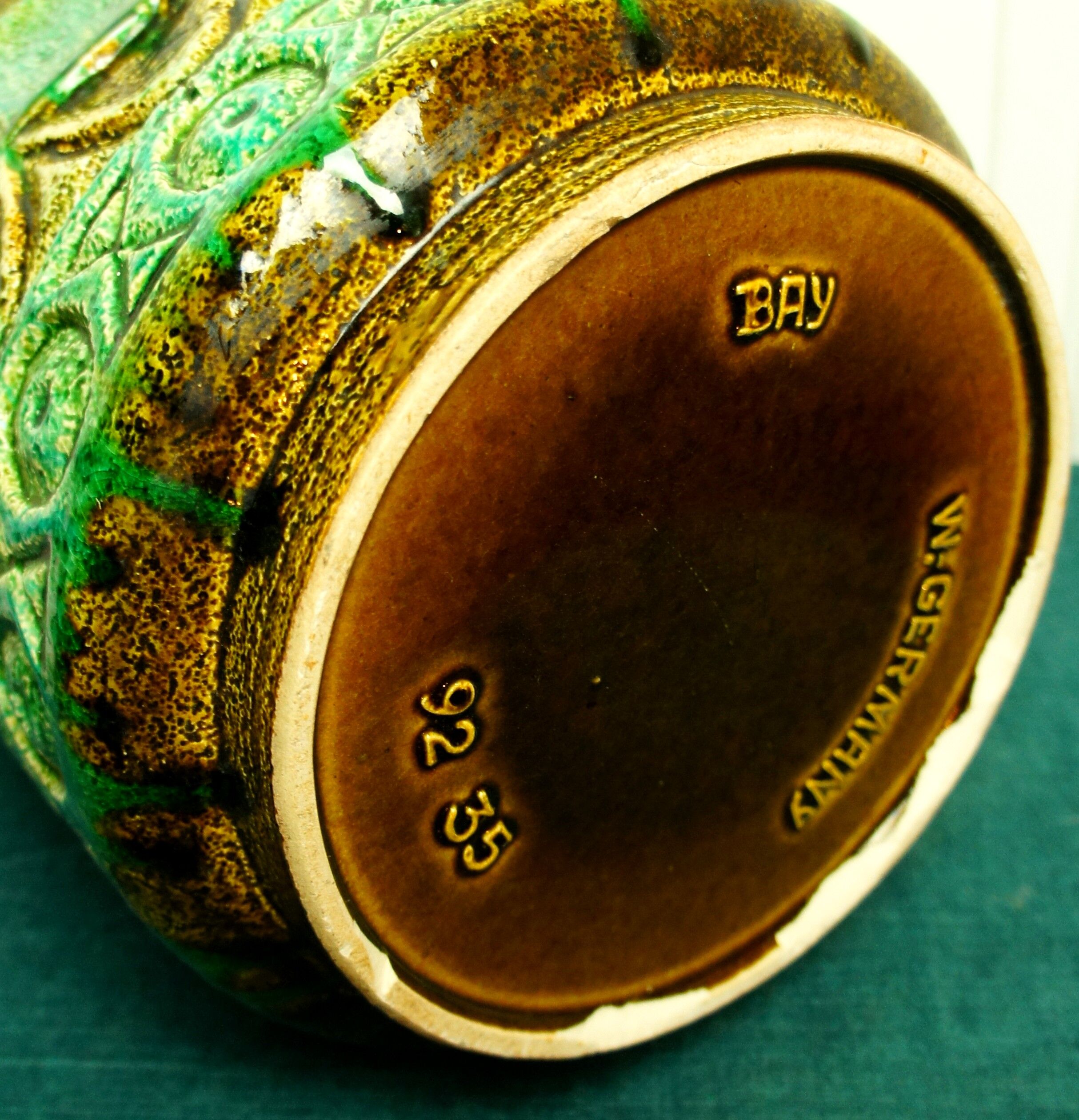 Bay Keramik 1970 west Germany ground vase