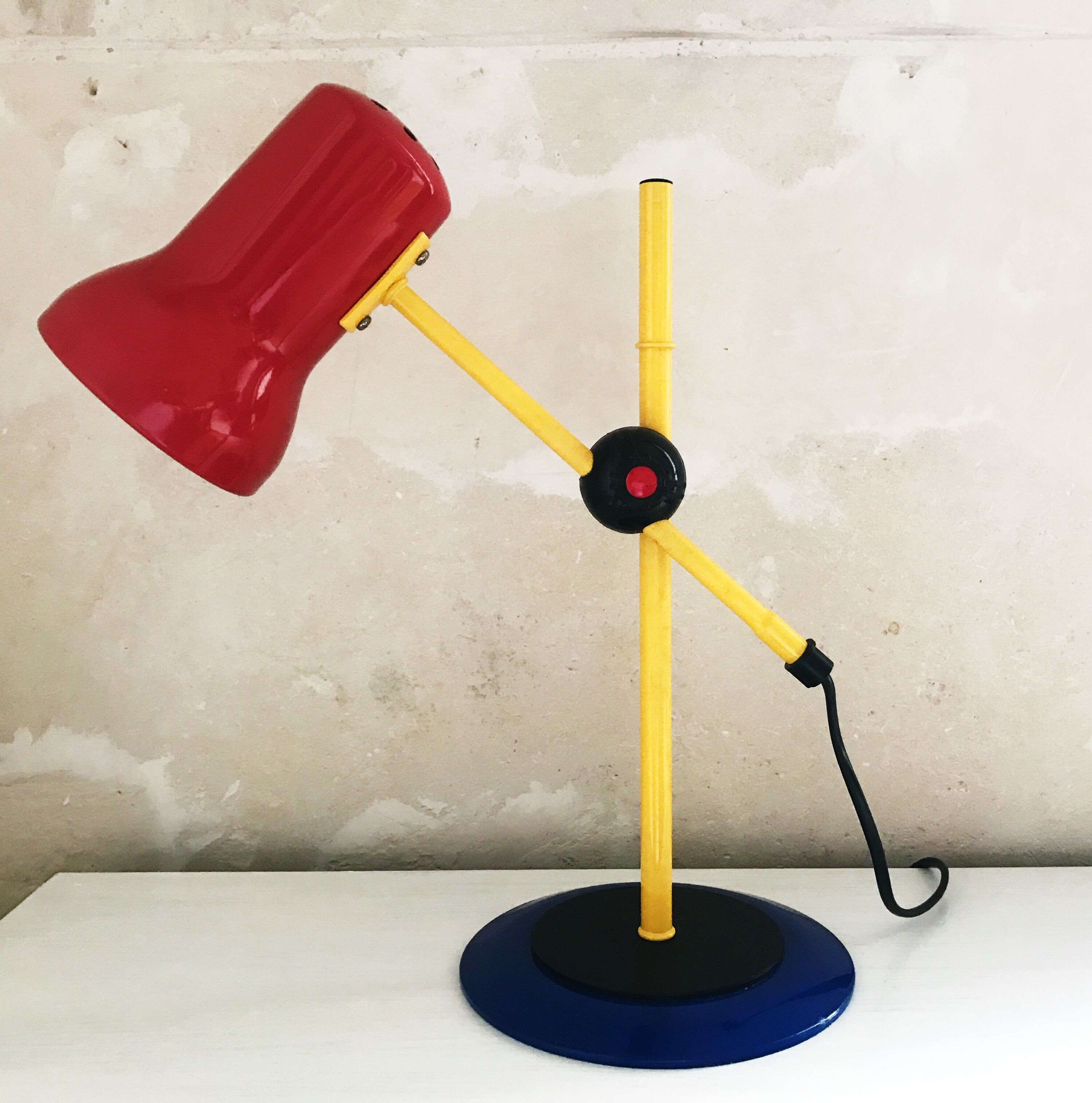 Lampe memphis des années 80