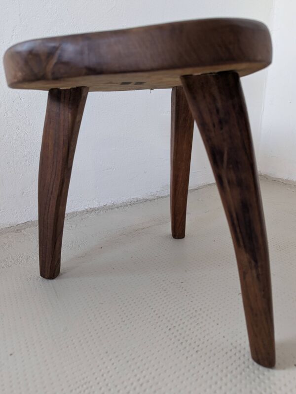 Tabouret bas en bois massif, Henri Bataille