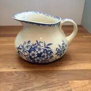K&G 220566 ironstone jug