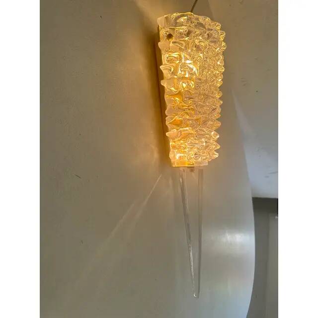 Pair of clear Murano glass wall sconces in the Barovier Art Deco style. Rostrato