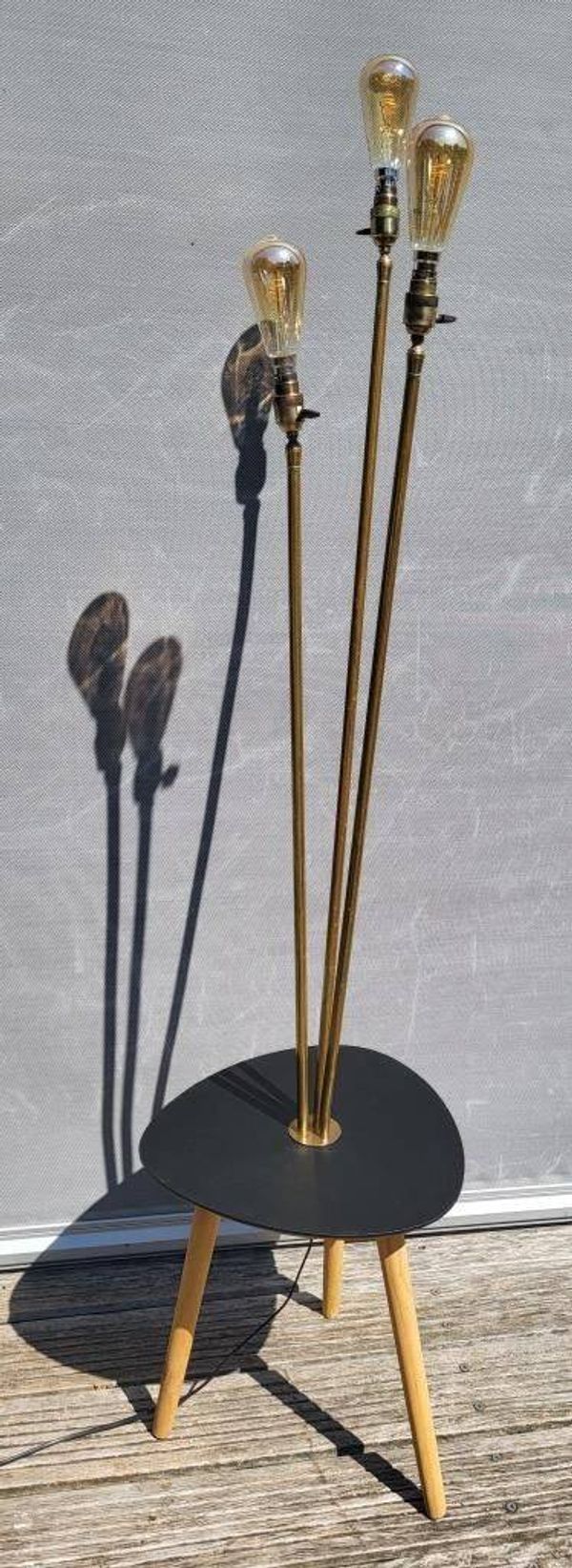 Lampadaire tablette de peintre à 3 feux laiton 1950