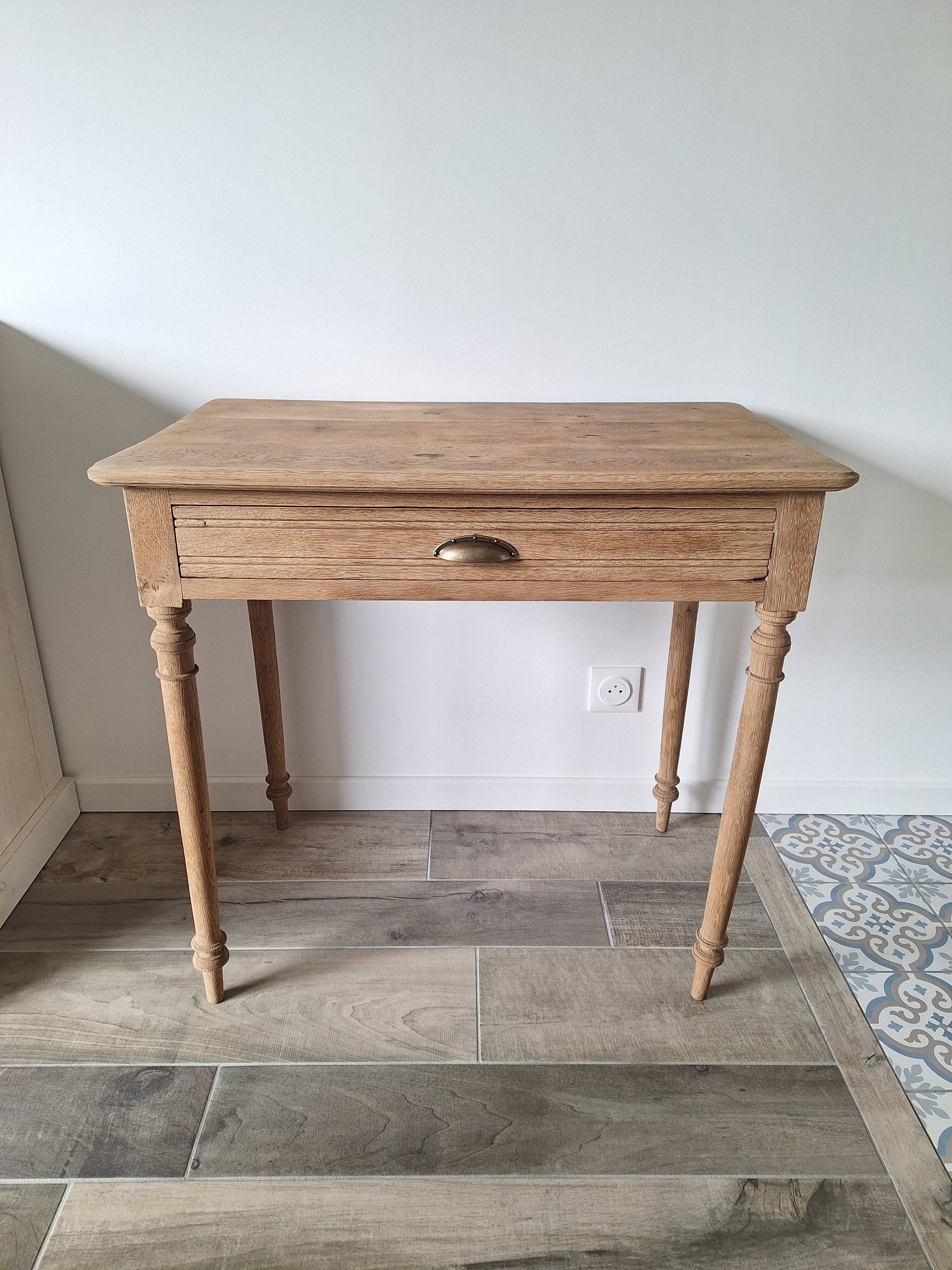 Farmhouse desk / console / side table in solid oak, country style.