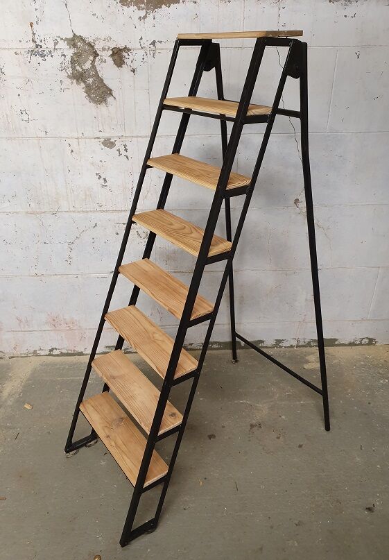 Hardware ladder 1950