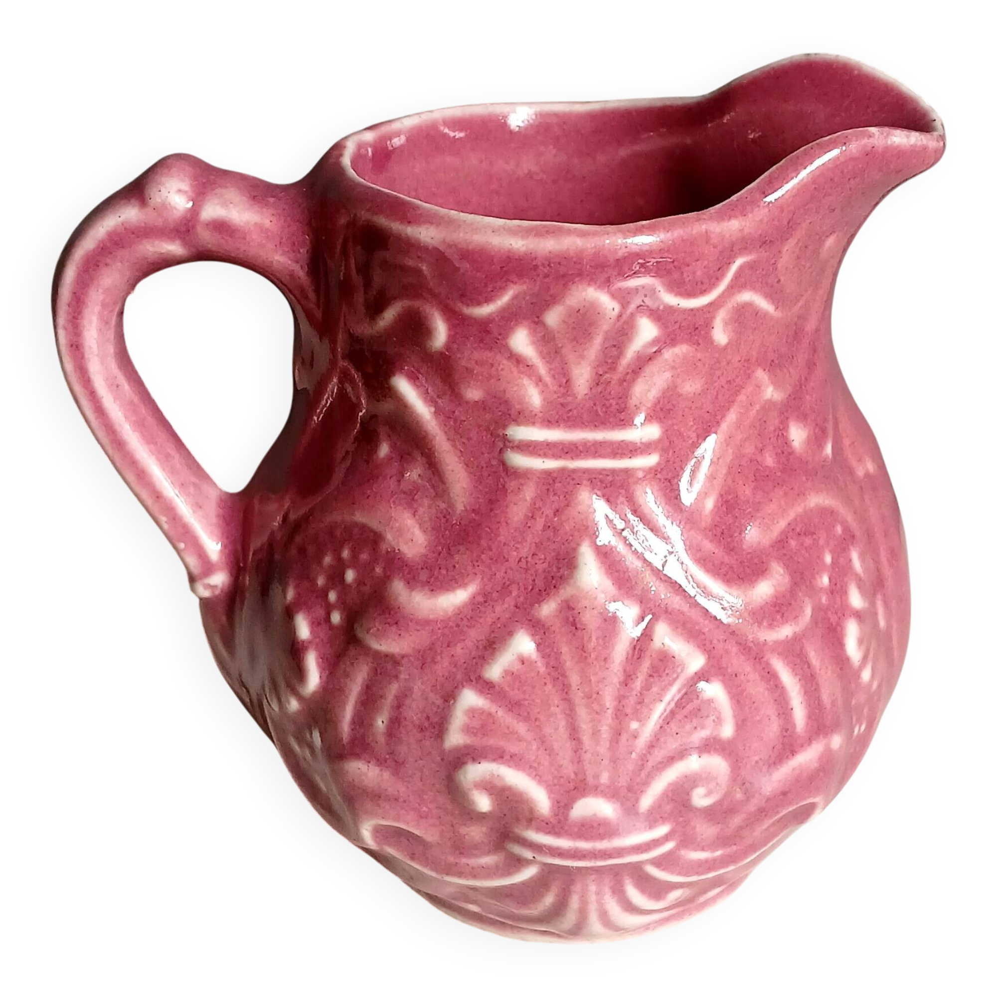 Milk jug, cream jug barbotine Onnaing 1920