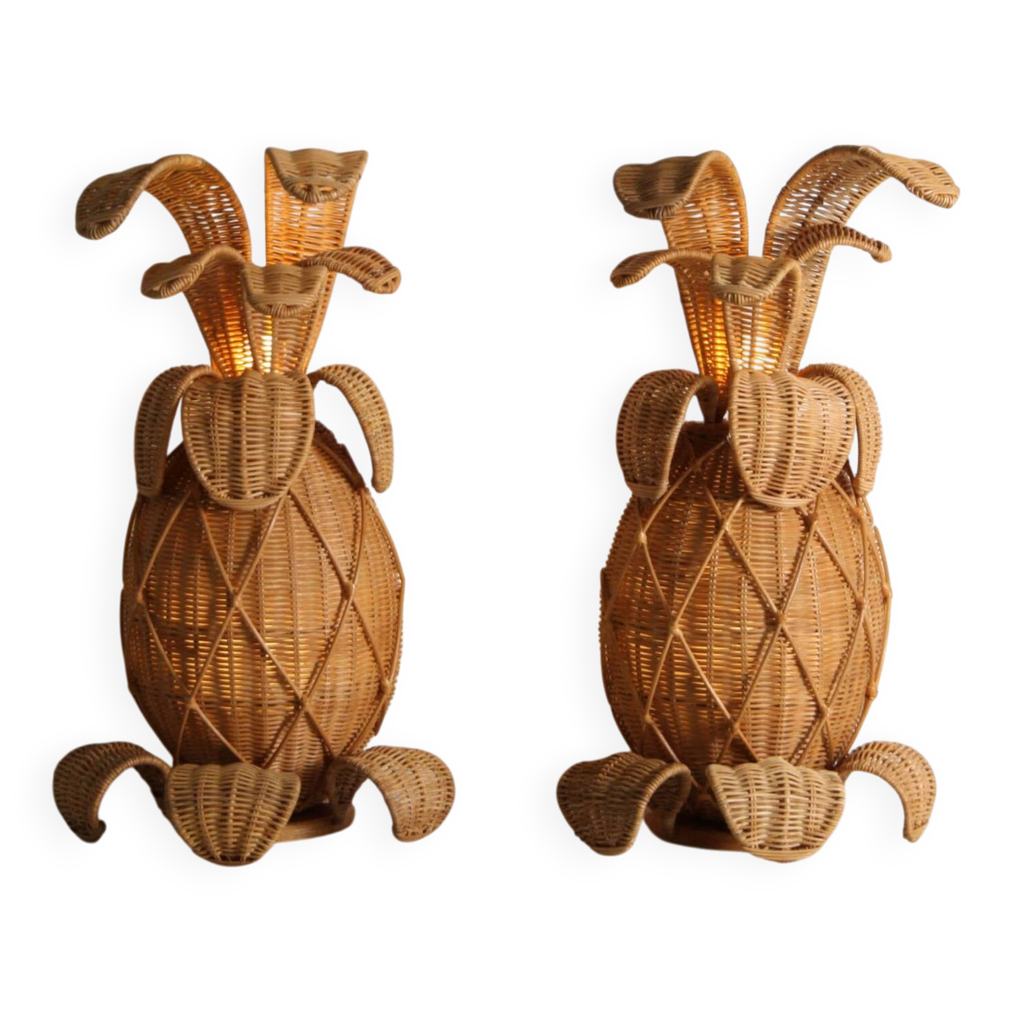 Pair of "pineapple" wall lights in rattan