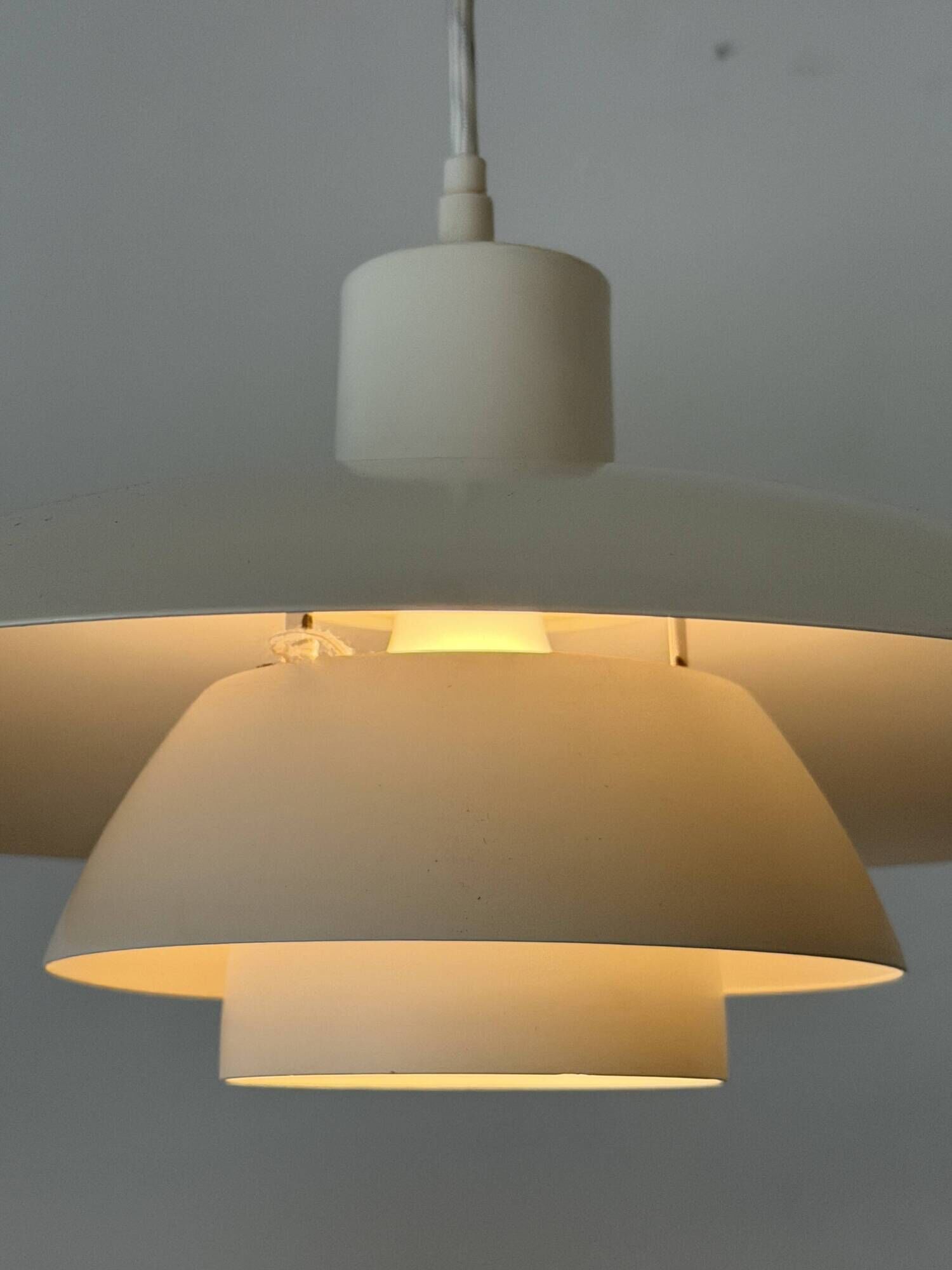 PH 4/3 white suspension by Poul Henningsen for Louis Poulsen, Denmark