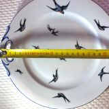 Cake plate decorated blue swallows
