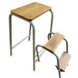 Vintage folding stool / kitchen step / mini ladder