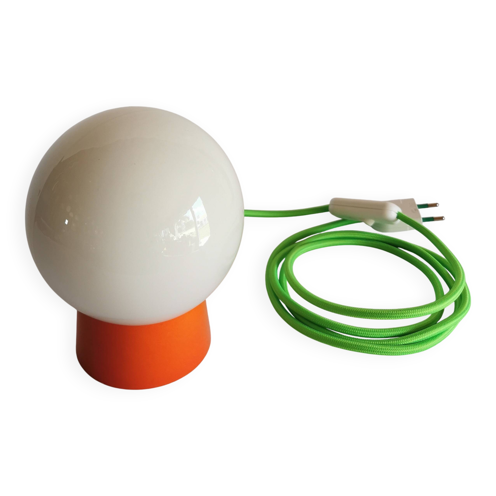 Vintage white opaline "Orange" living room bedside desk lamp