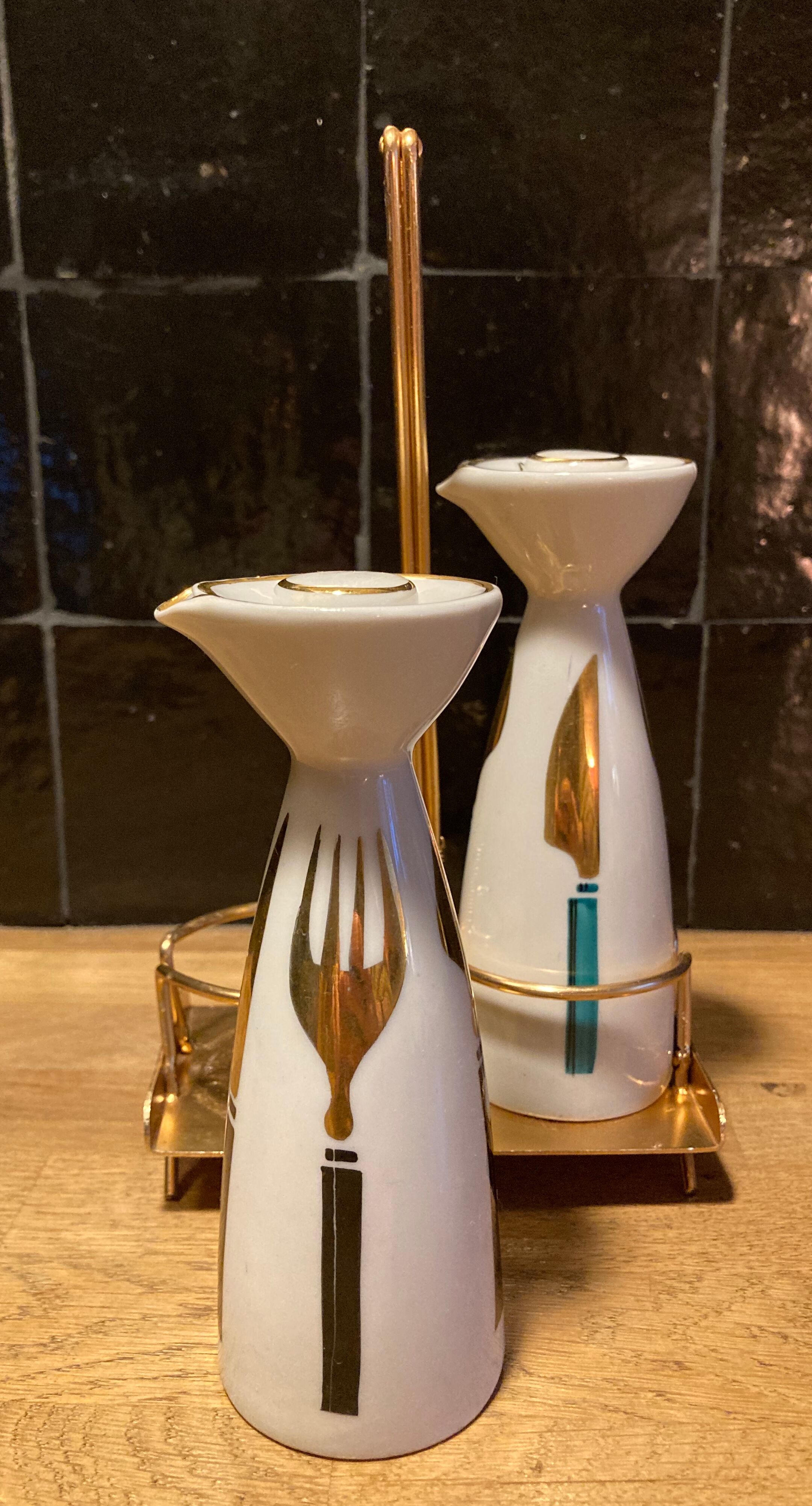 Duo oil vinegar fifties