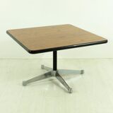Table basse 4 étoiles par Charles et Ray Eames pour Vitra