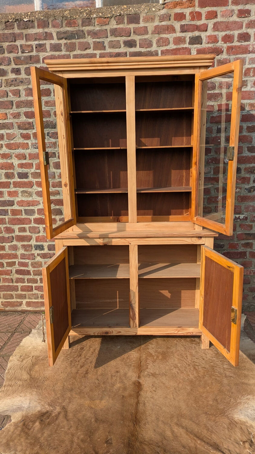 Sideboard
