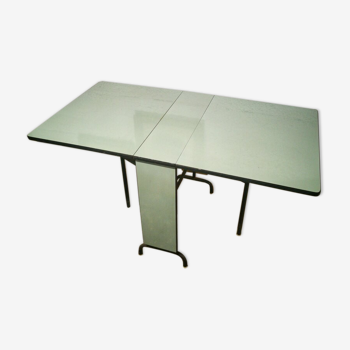 Table pliante en Formica