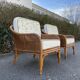 Paire de fauteuils en rotin et cannage