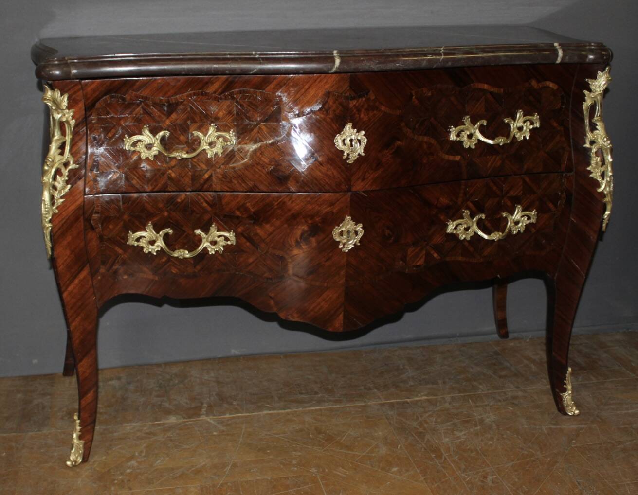 Louis XV Commode in Rosewood Marquetry, Early 19th Century