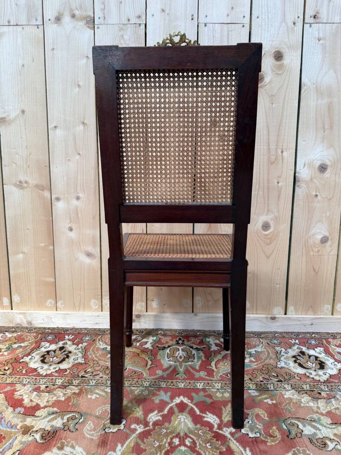 Set of 8 chairs in Louis XVI style – Solid mahogany & gilded bronze