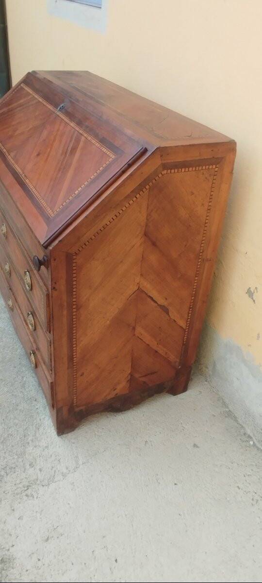 Commode toscane ancienne, époque Louis XVI, fin XVIIIe siècle, placage de n