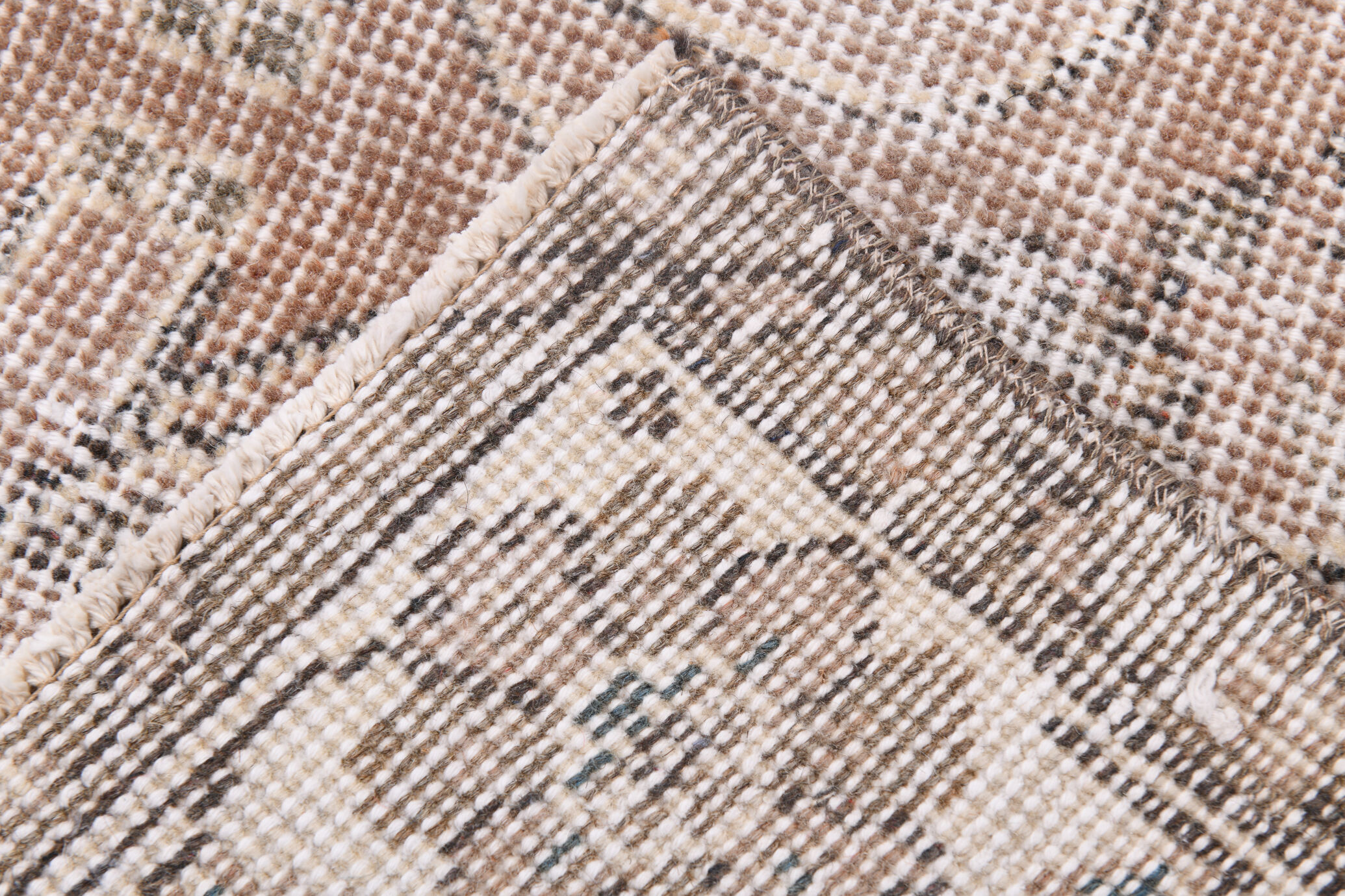 Pastel farmhose vintage rug 118x209cm