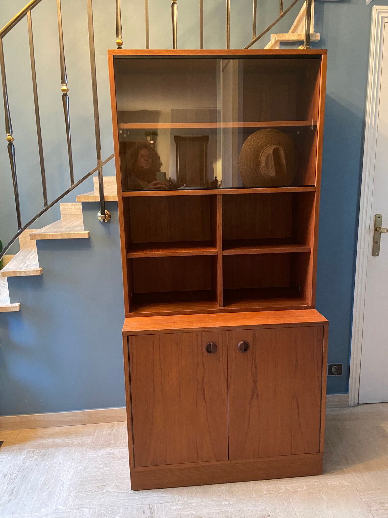 Library vintage teak showcase 1960