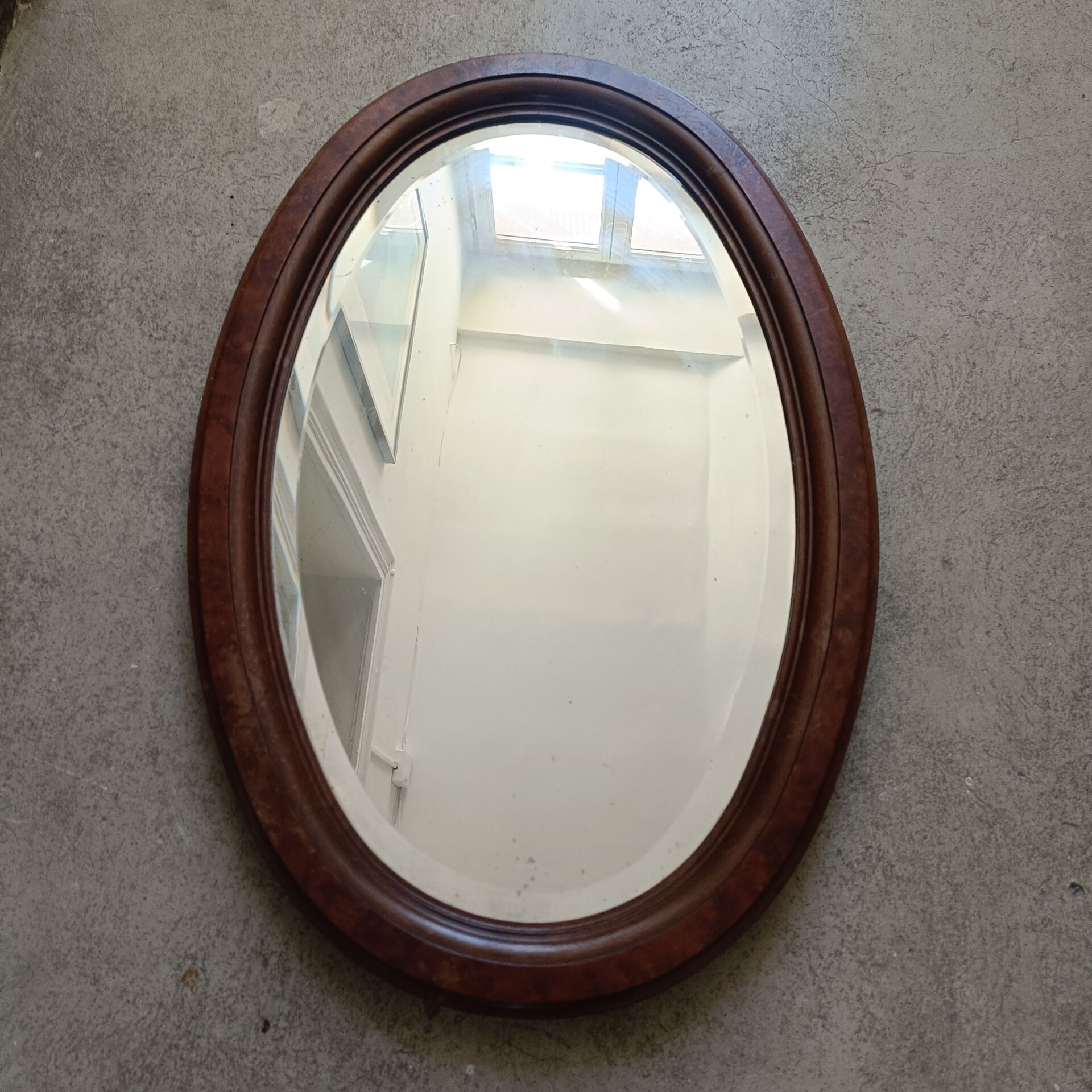 Miroir ovale biseauté Art Déco