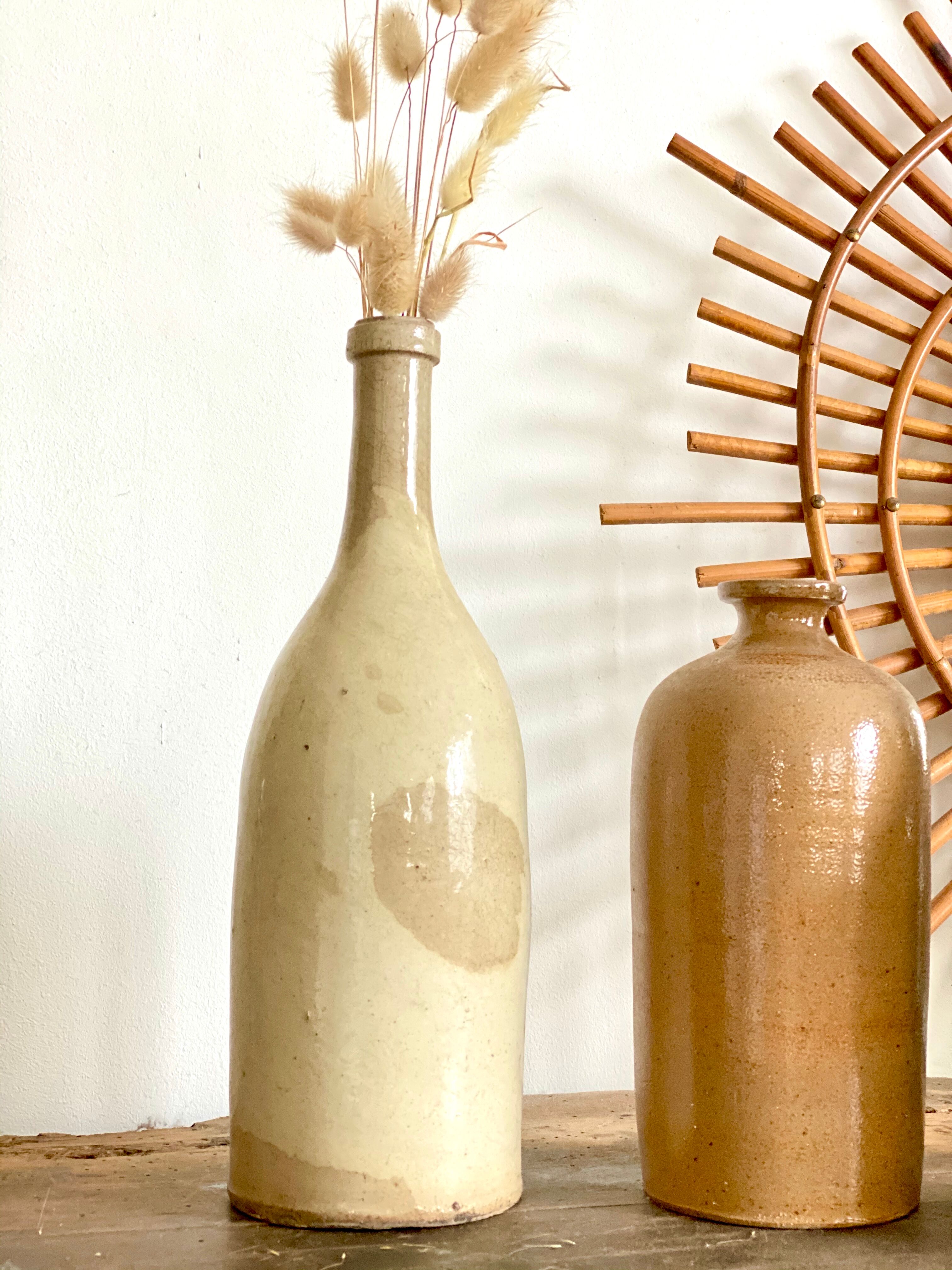 Lot de 4 bouteilles en grès vintage