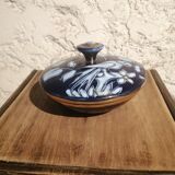 Nevers porcelain candy maker
