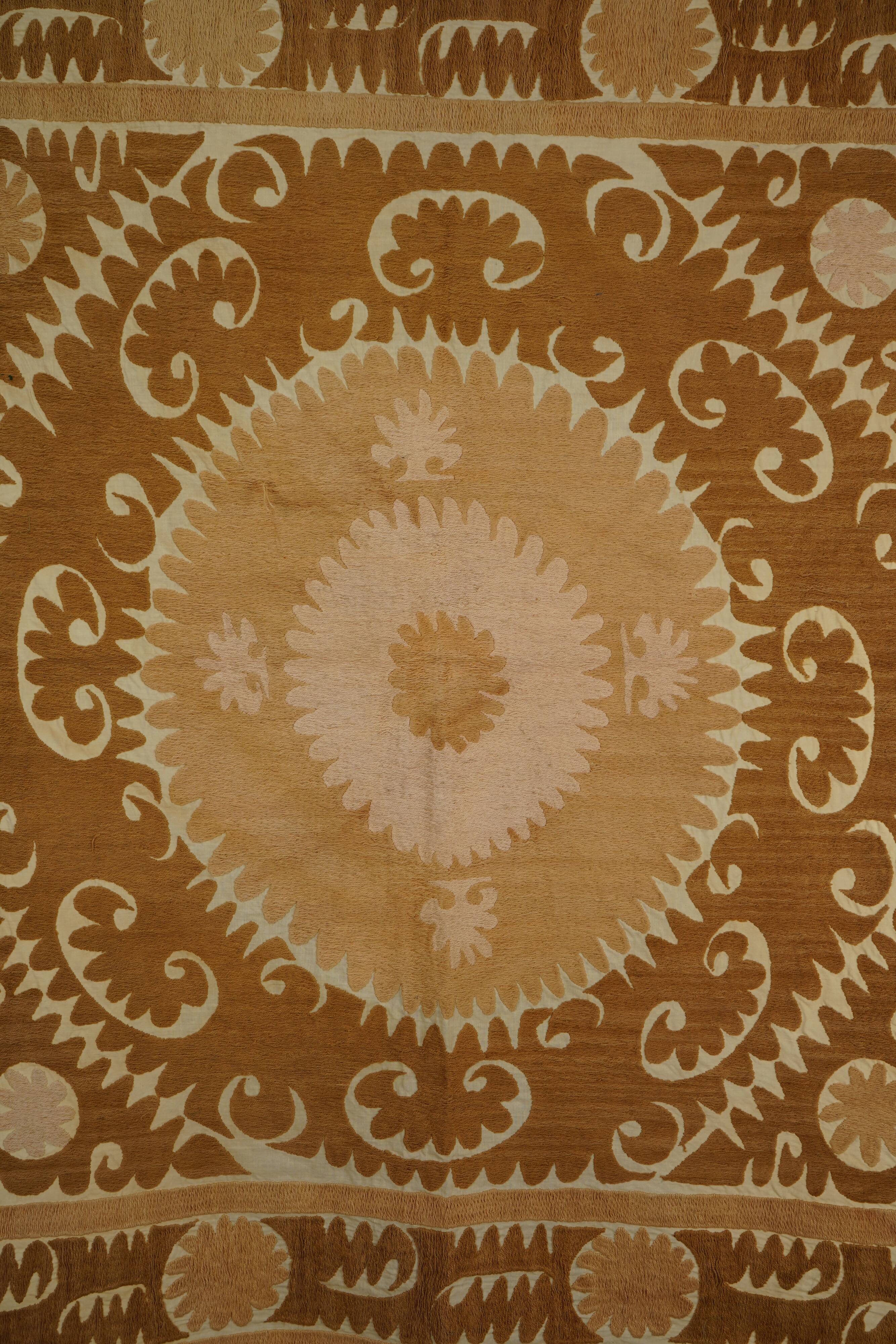 Hand-knotted rug, vintage Turkish rug 134x135 cm