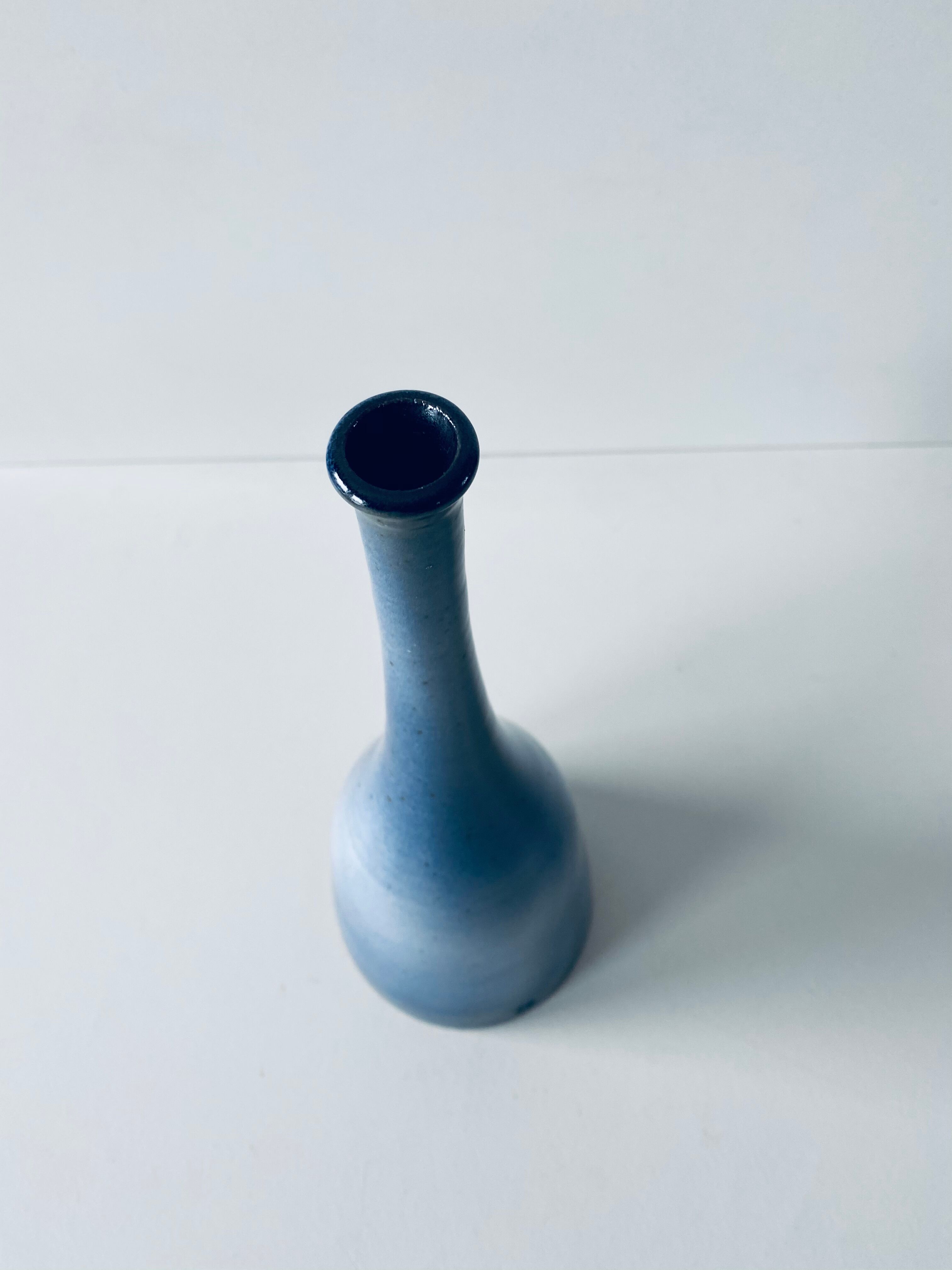 Signed blue sandstone soliflore vase