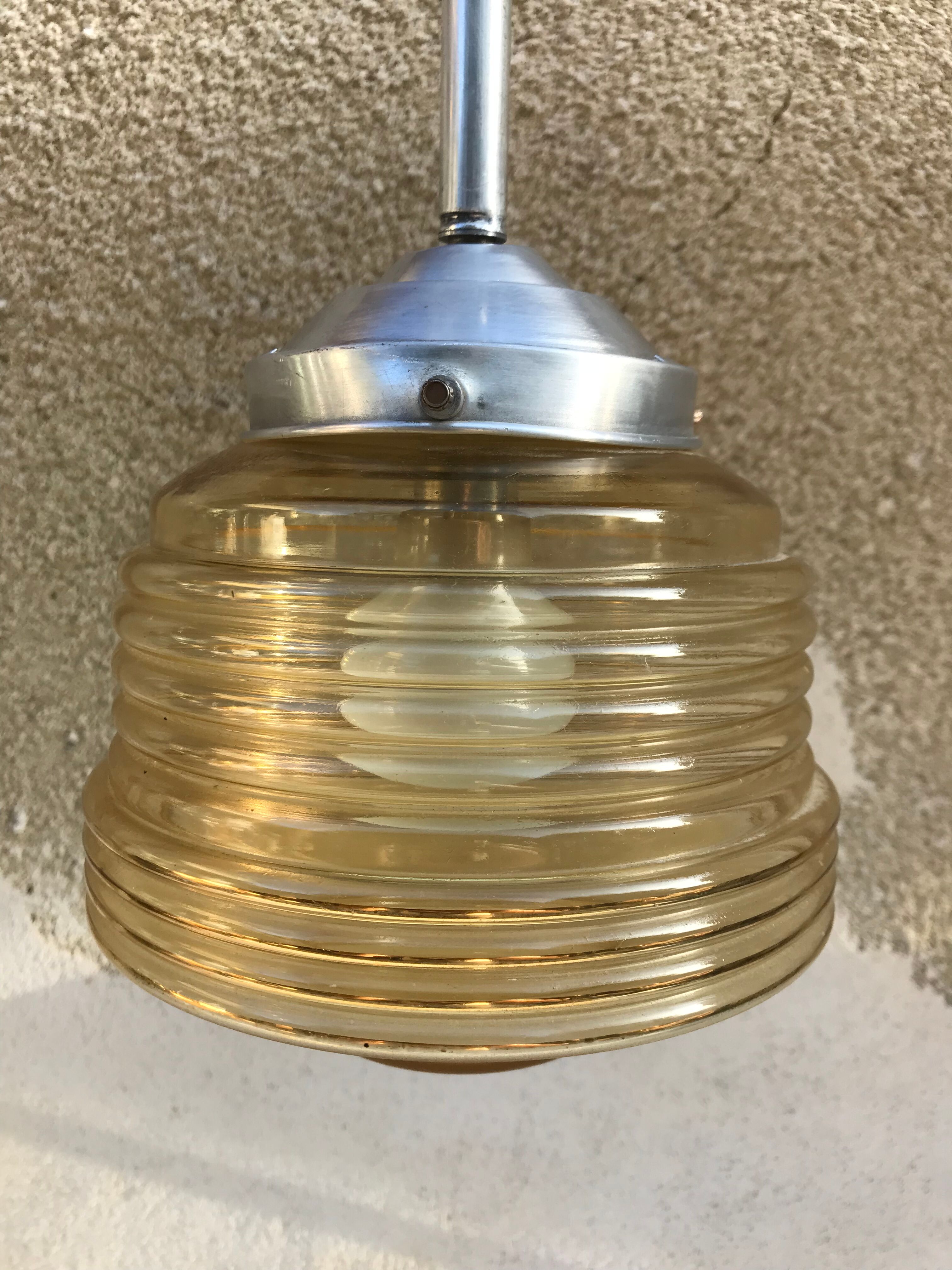 Hanging art deco glass yellow + alu vintage support