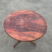 Antique round mahogany guéridon – Tripod central leg – 19th century