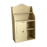 Wooden wall cabinet shelf