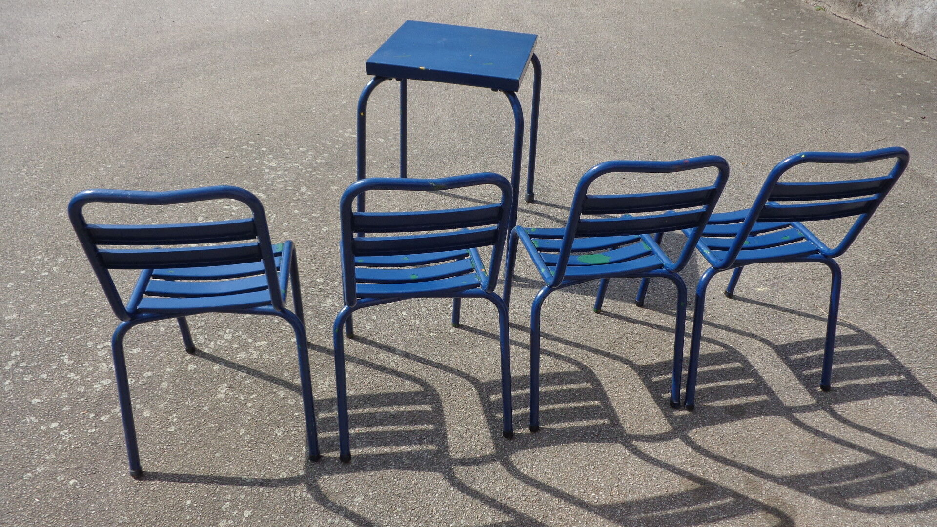 Ensemble 4 chaises & table