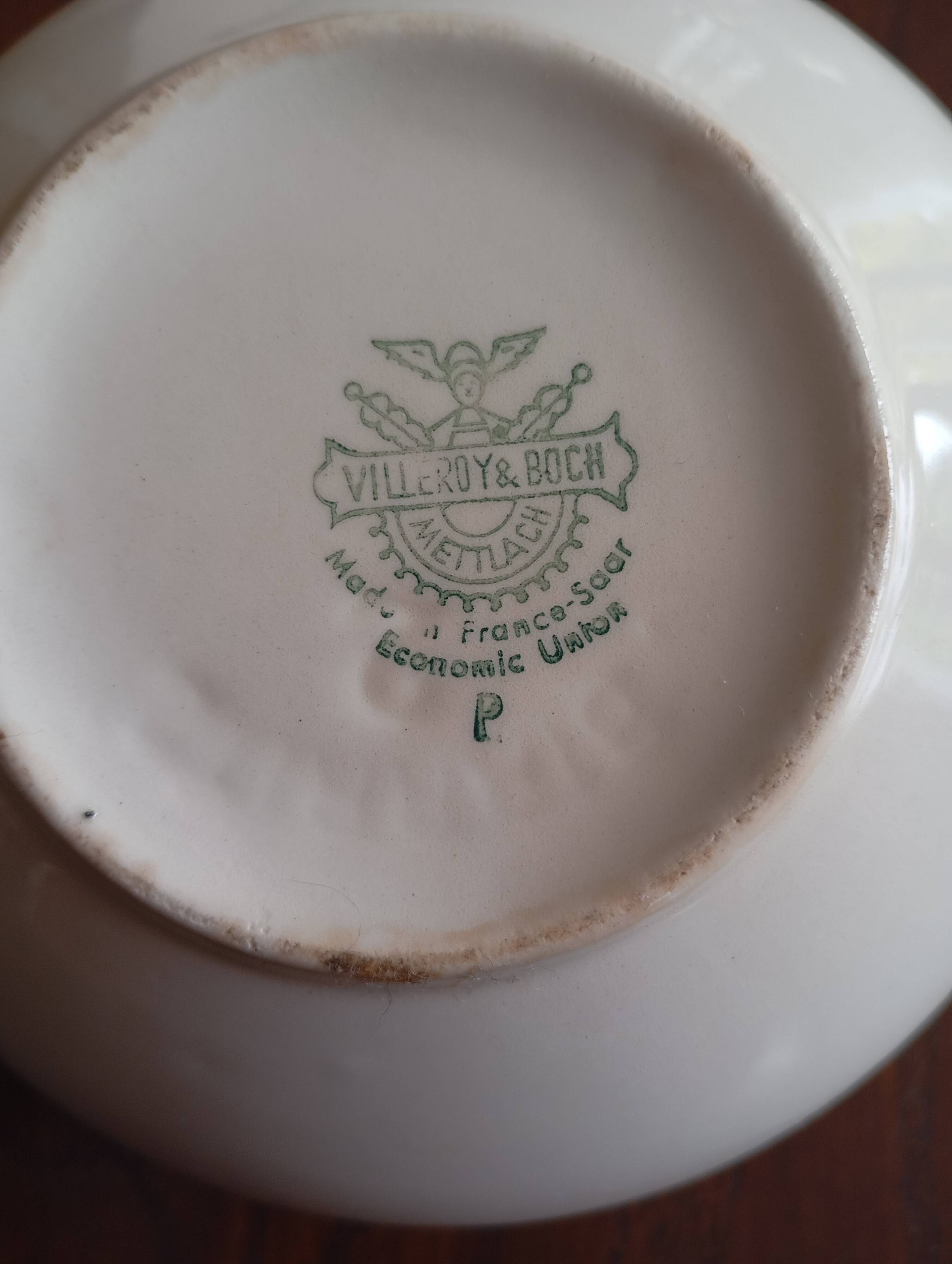 Villeroy & Boch "Biarritz" cream and sugar bowl