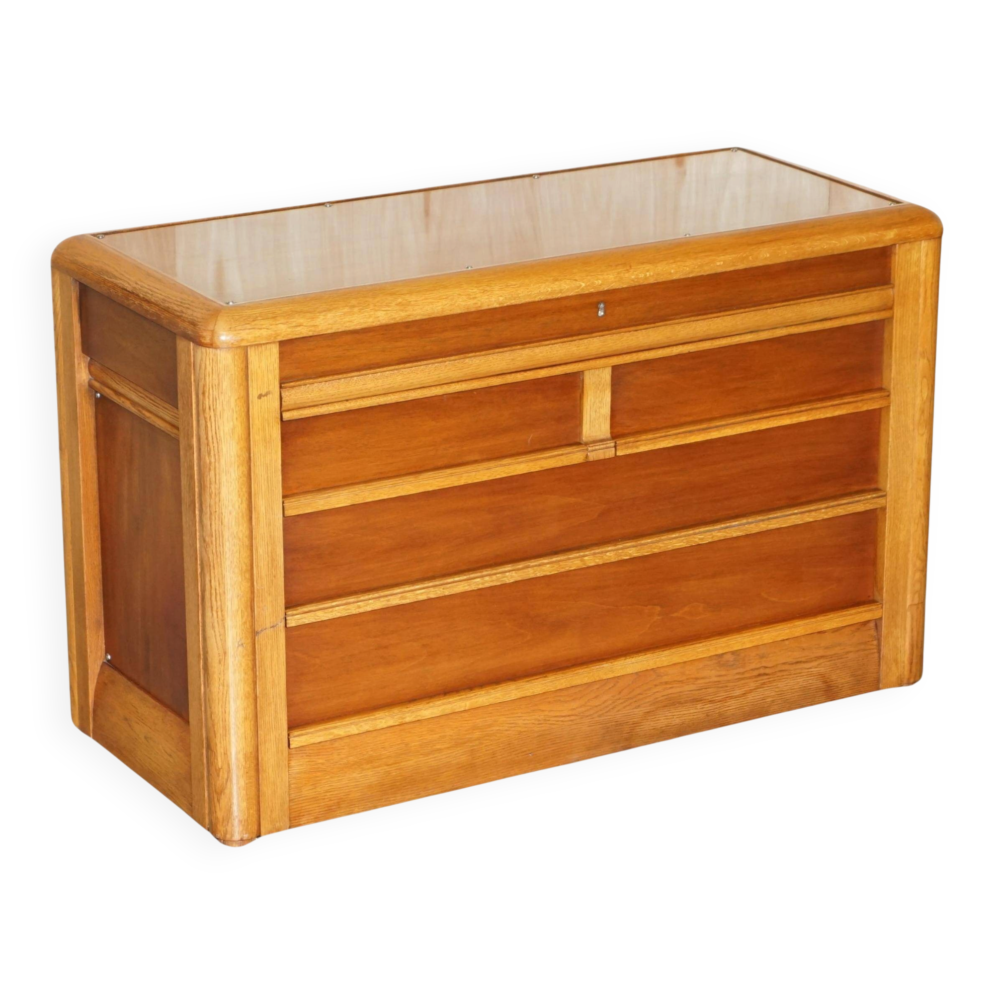 Ralph Lauren furniture in American mahogany and oak - chest of drawers