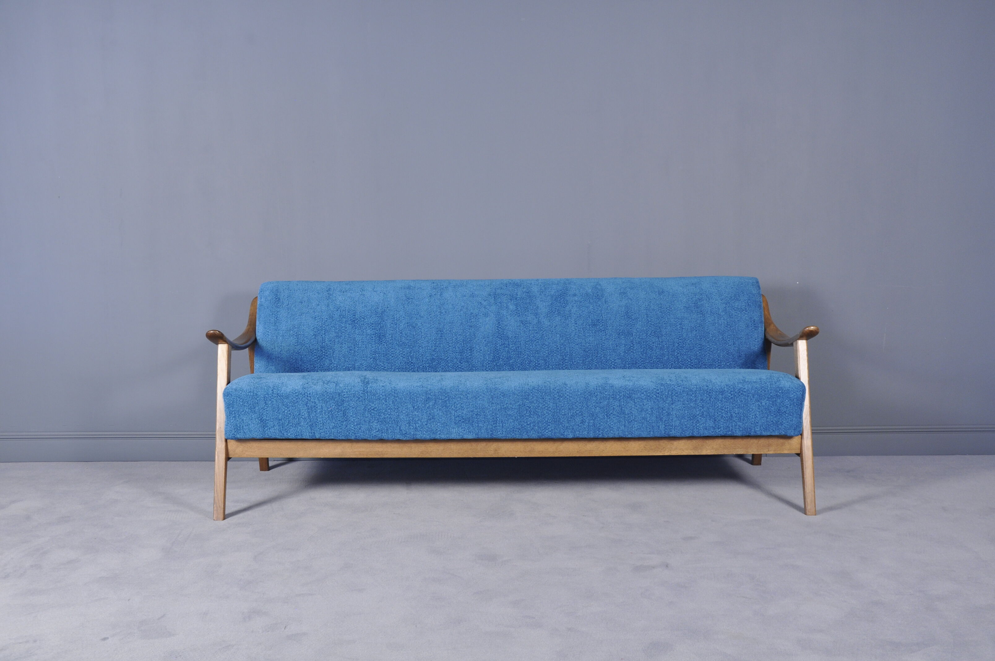 Three seater extensible sofa 1960's