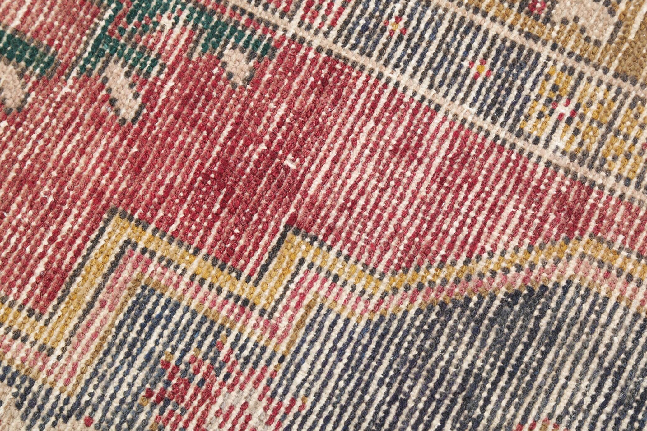 4x9 Shades Of Red & Green Oriental Turkish Vintage Rug, 134x284Cm